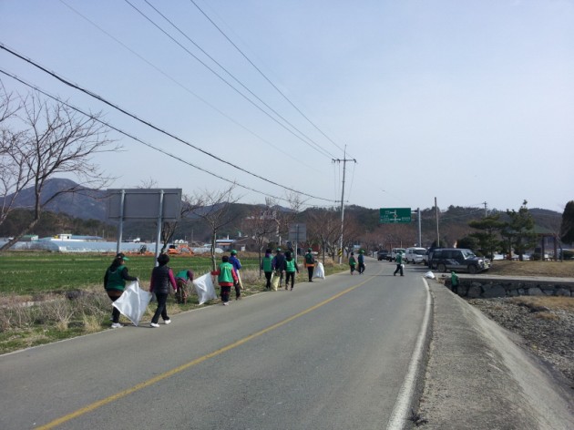 s-하일면_자란만_바다살리기_운동.jpg s-하일면_자란만_바다살리기_운동.jpg